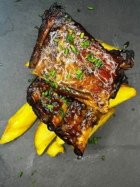 Costillas glaseadas